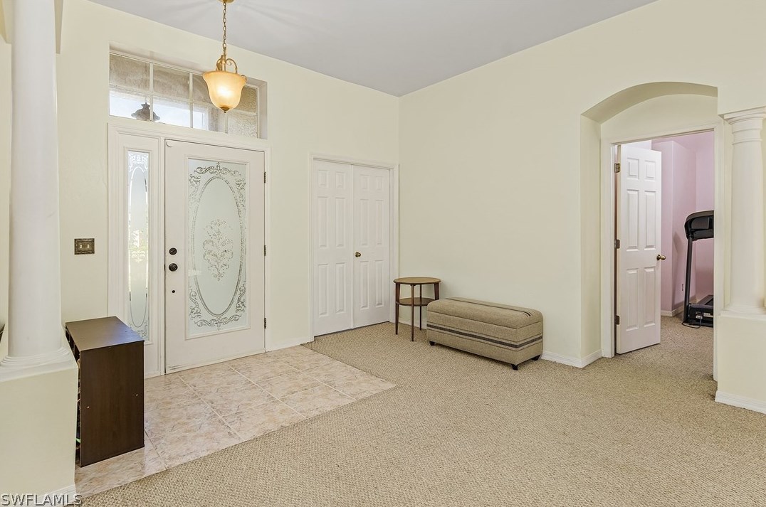 4512 Varsity Cir, Lehigh Acres FL 33971-2060 exterior