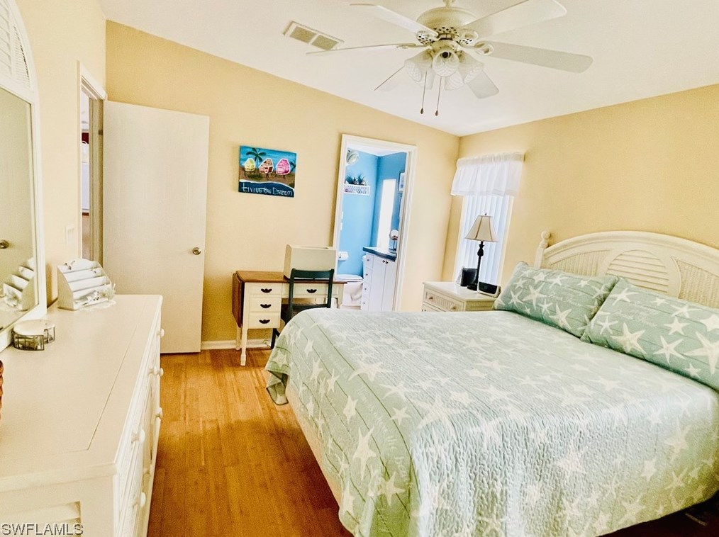 3064 Sloop Ln, Saint James City FL  33956-2319 exterior