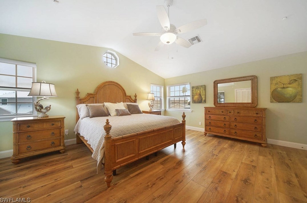 2297 Dixie Lee Ct, Saint James City FL  33956-2000 exterior