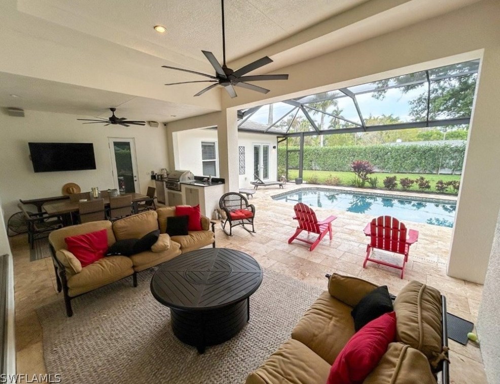 1257 Caloosa Dr, Fort Myers FL 33901-6714 exterior