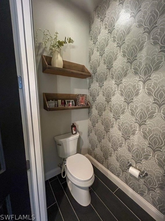 1257 Caloosa Dr, Fort Myers FL 33901-6714 exterior