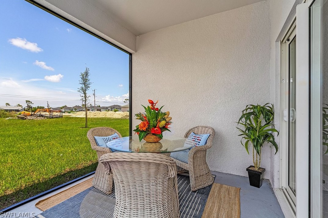 416 6th Ave, Cape Coral FL  33990-0011 exterior