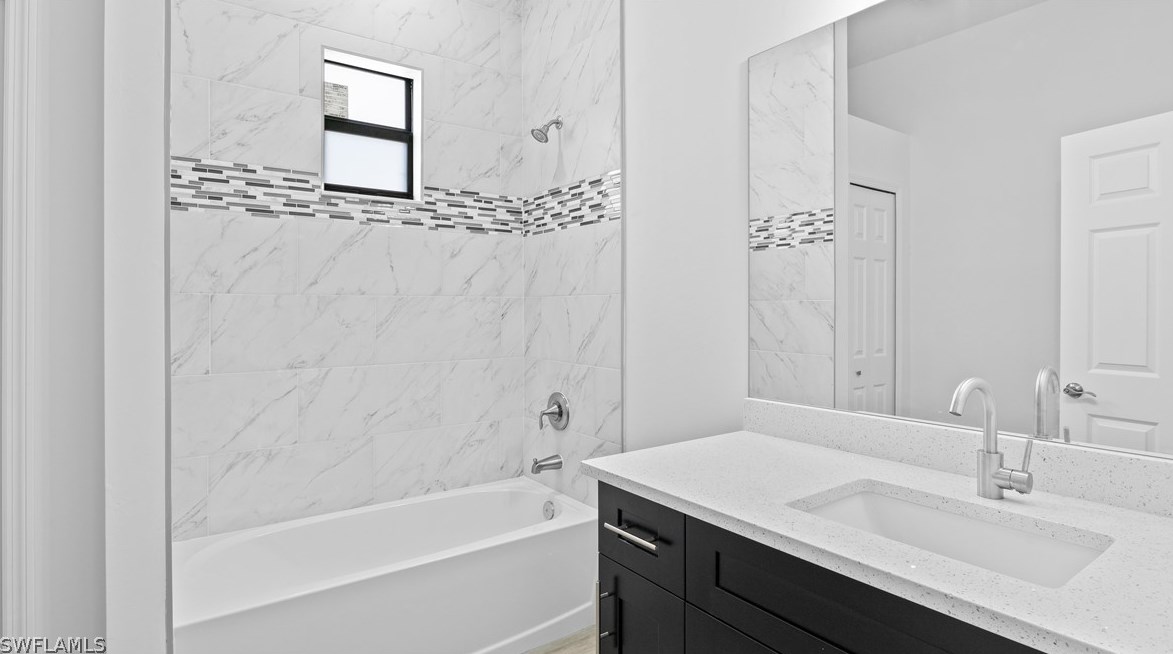 422 Progress Ave, Lehigh Acres FL 33974-0459 exterior