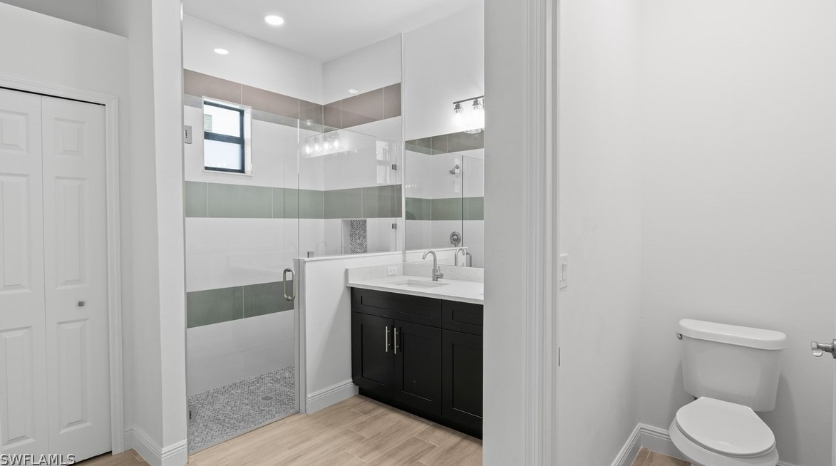 422 Progress Ave, Lehigh Acres FL 33974-0459 exterior