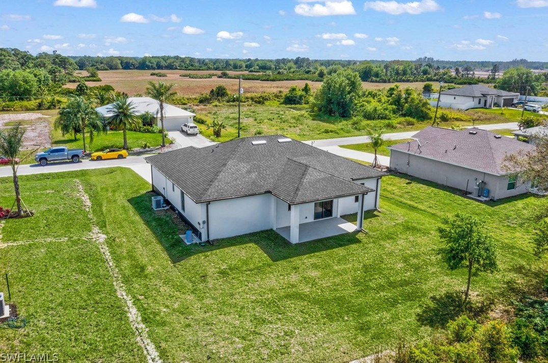 422 Progress Ave, Lehigh Acres FL 33974-0459 exterior