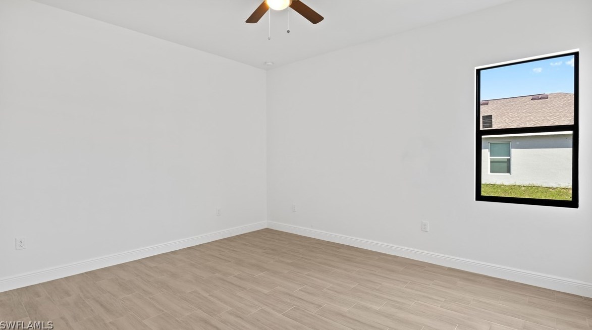 422 Progress Ave, Lehigh Acres FL 33974-0459 exterior