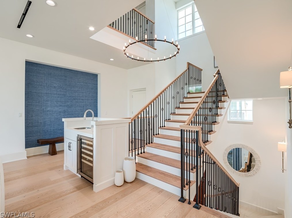 1724 Gulf Shore Blvd, Naples FL exterior