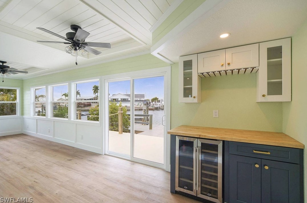 3941 Galt Is Ave, Saint James City FL  33956-2370 exterior
