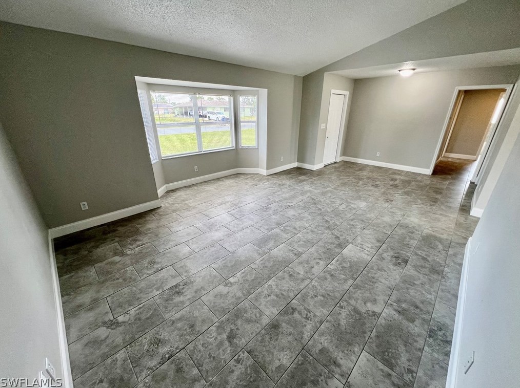 117 Contee Dr, Lehigh Acres FL  33936-5959 exterior