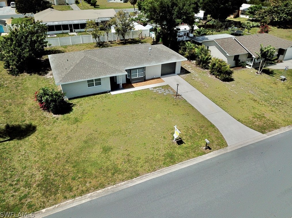 117 Contee Dr, Lehigh Acres FL  33936-5959 exterior