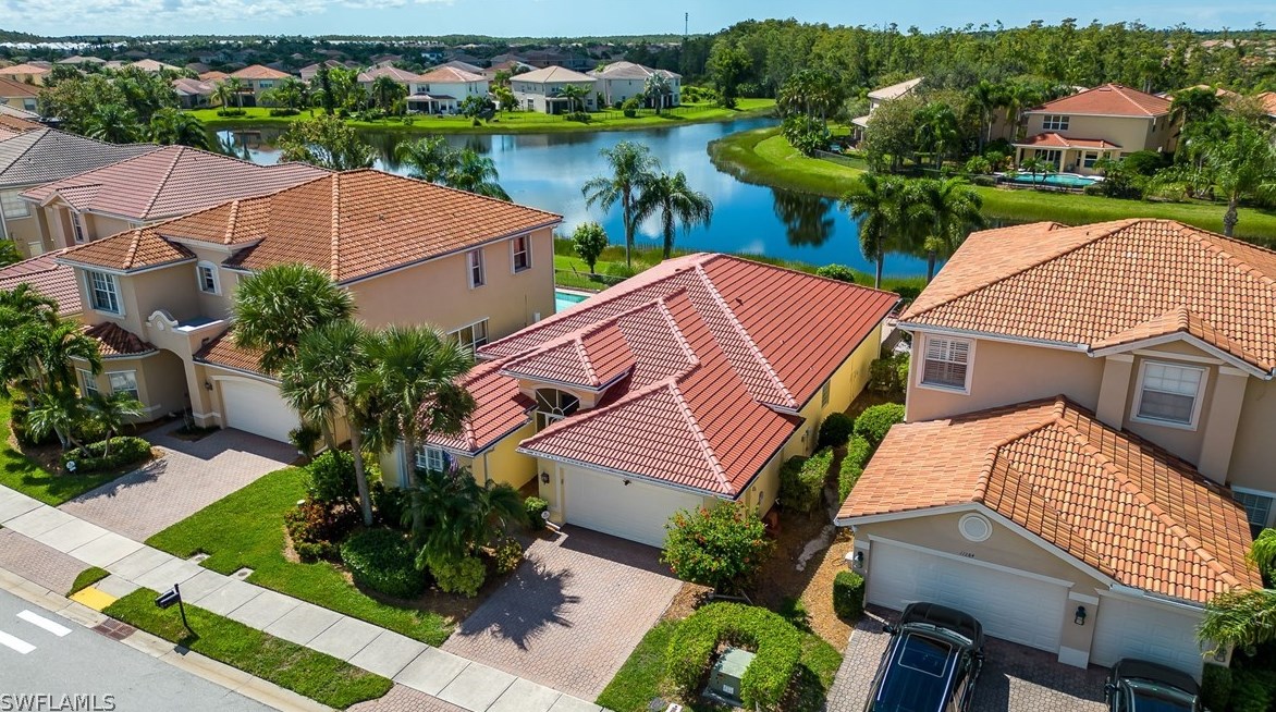 11288 Pond Cypress St, Fort Myers FL  33913-8820 exterior