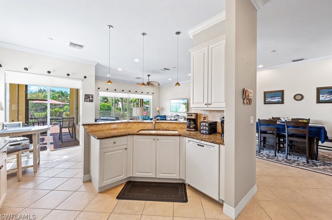 11288 Pond Cypress St, Fort Myers FL  33913-8820 exterior