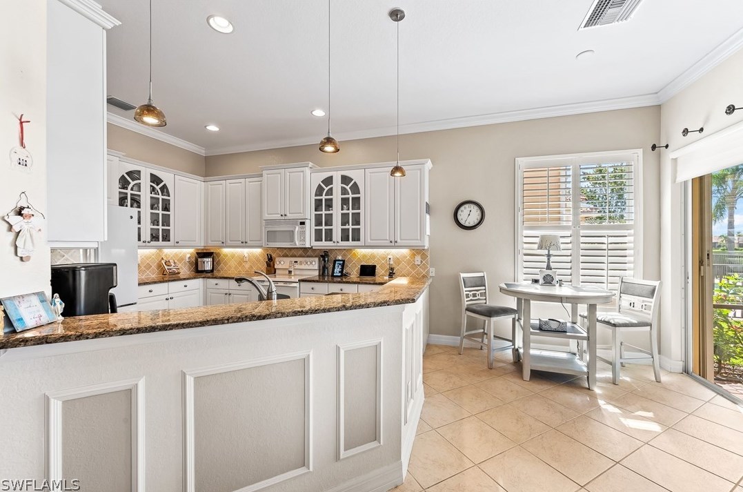 11288 Pond Cypress St, Fort Myers FL  33913-8820 exterior