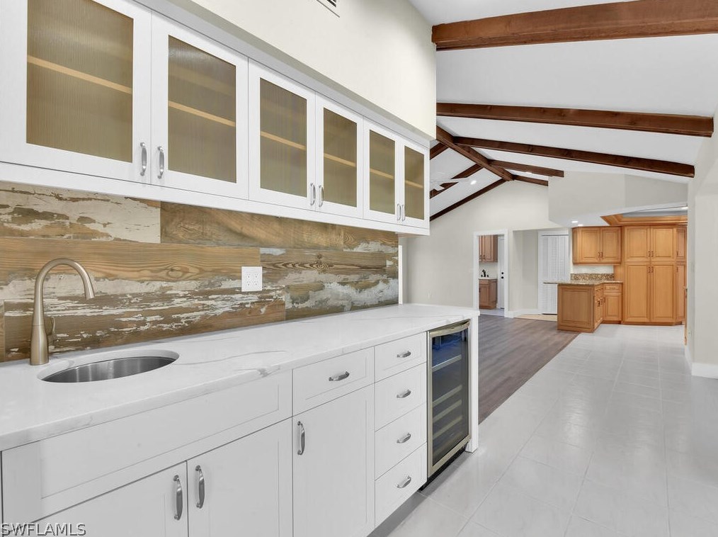 491 Cypress Way, Naples FL 34110-1107 exterior