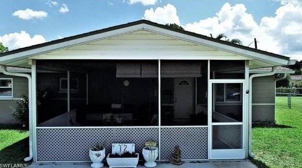 12 Massachusetts Rd, Lehigh Acres FL  33936-6748 exterior