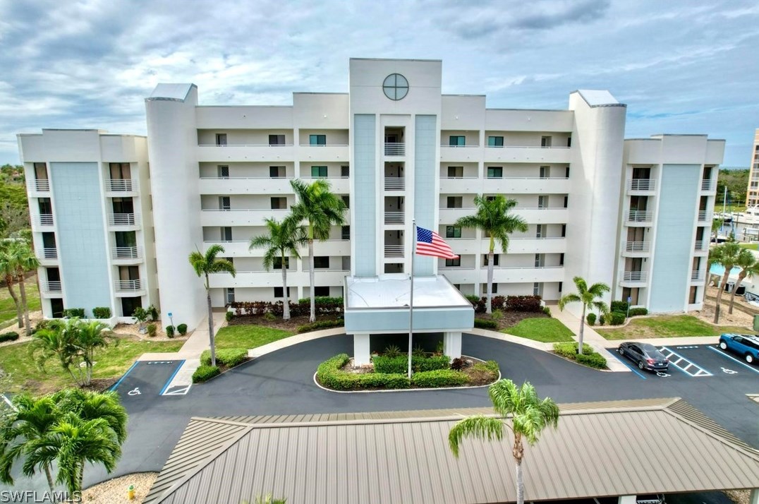 3020 Matecumbe Key Rd, Punta Gorda FL 33955-4607 exterior