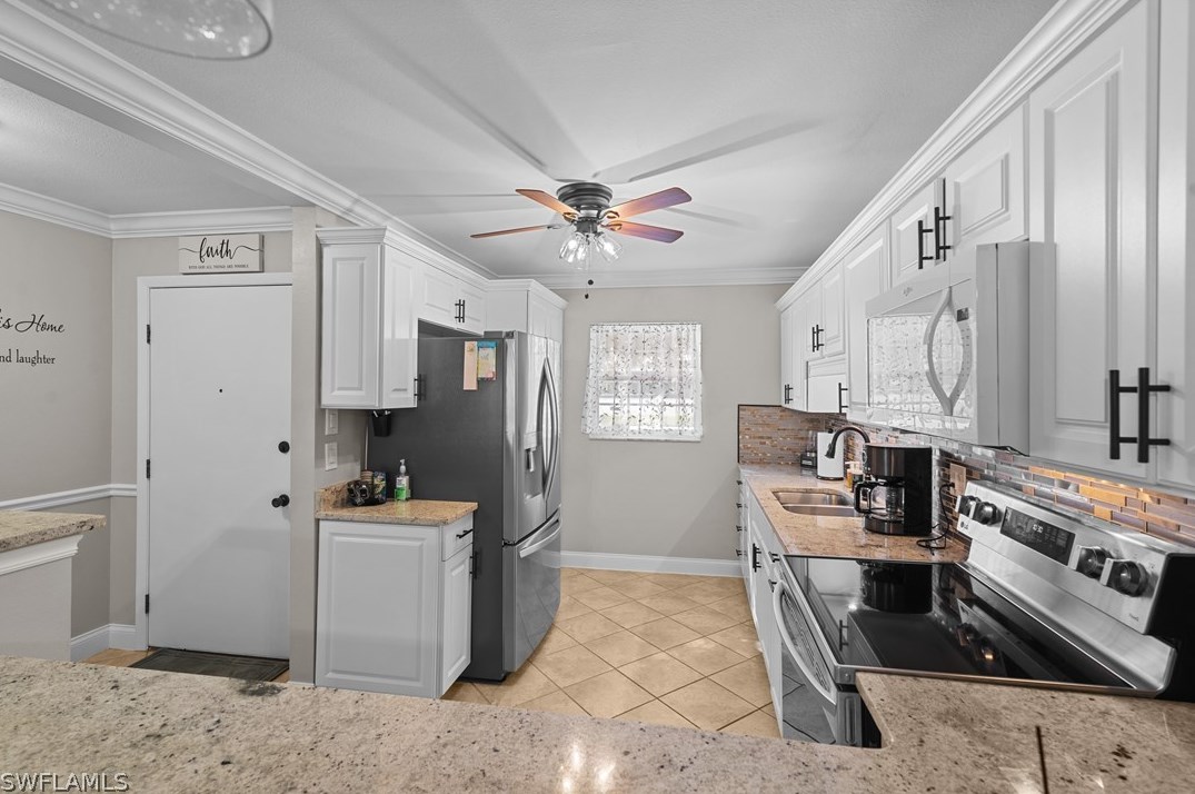 1271 Hazeltine Dr, Fort Myers FL  33919-7308 exterior