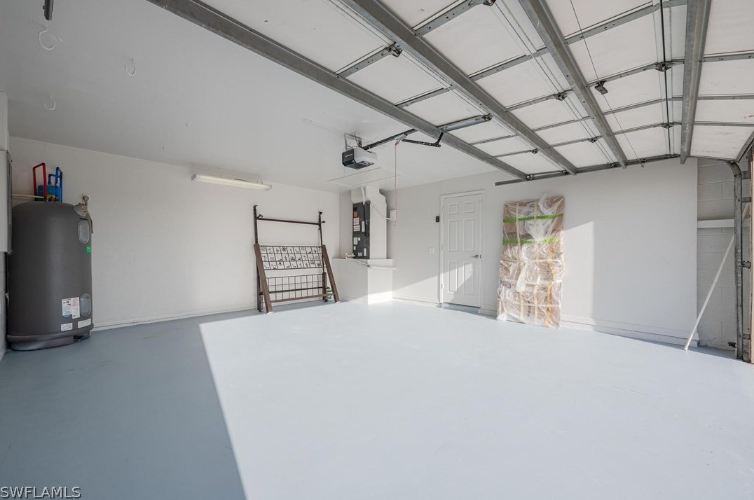 1307 Abbott Ave, Lehigh Acres FL exterior