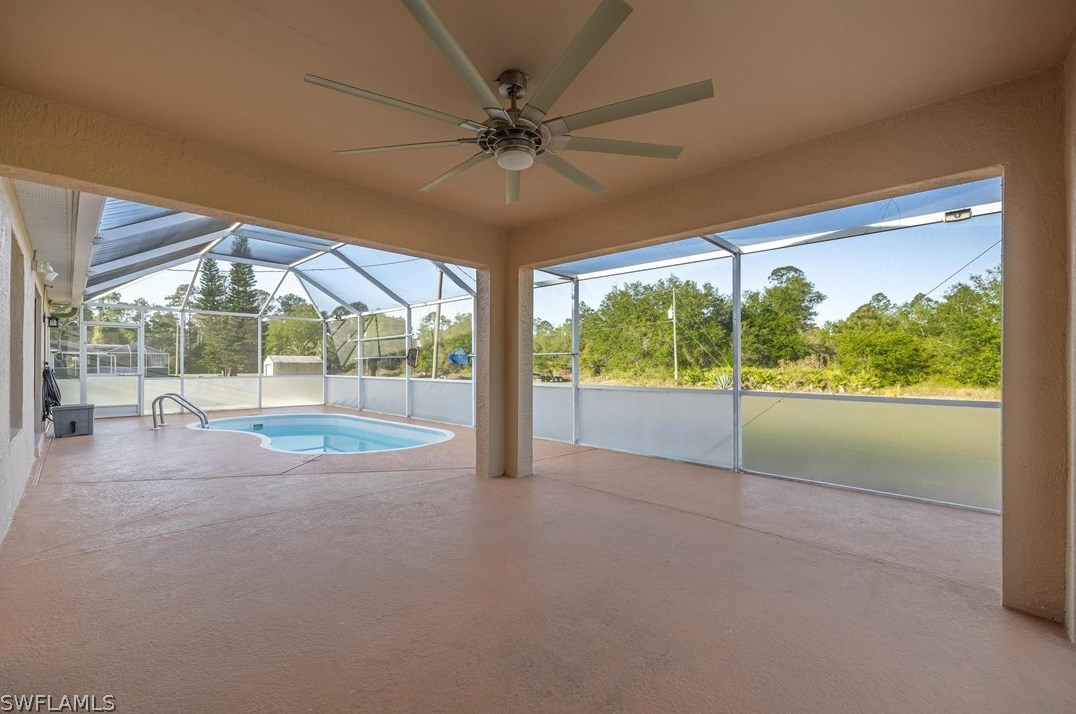 1307 Abbott Ave, Lehigh Acres FL exterior