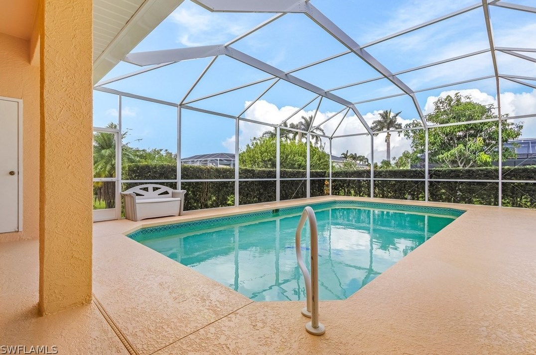 1401 52 Ln, Cape Coral FL  33914-7405 exterior