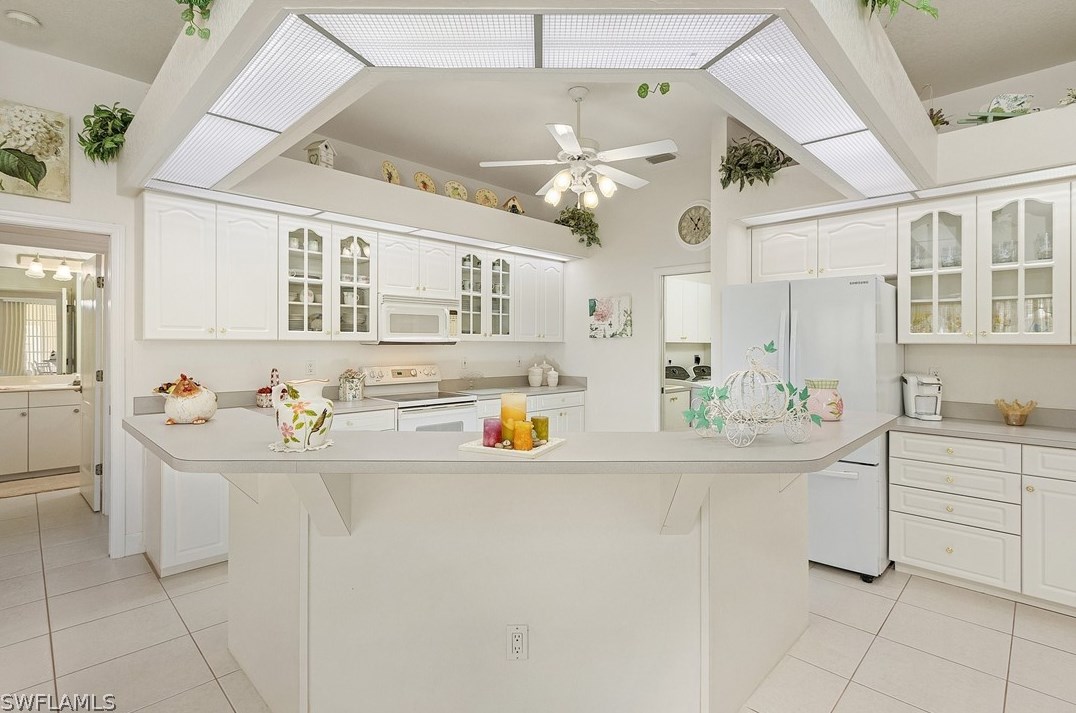 1401 52 Ln, Cape Coral FL  33914-7405 exterior