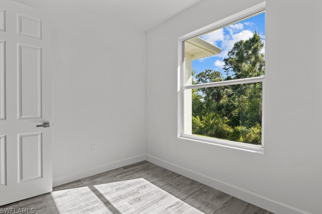409 Columbus Blvd, Lehigh Acres FL  33974-4708 exterior