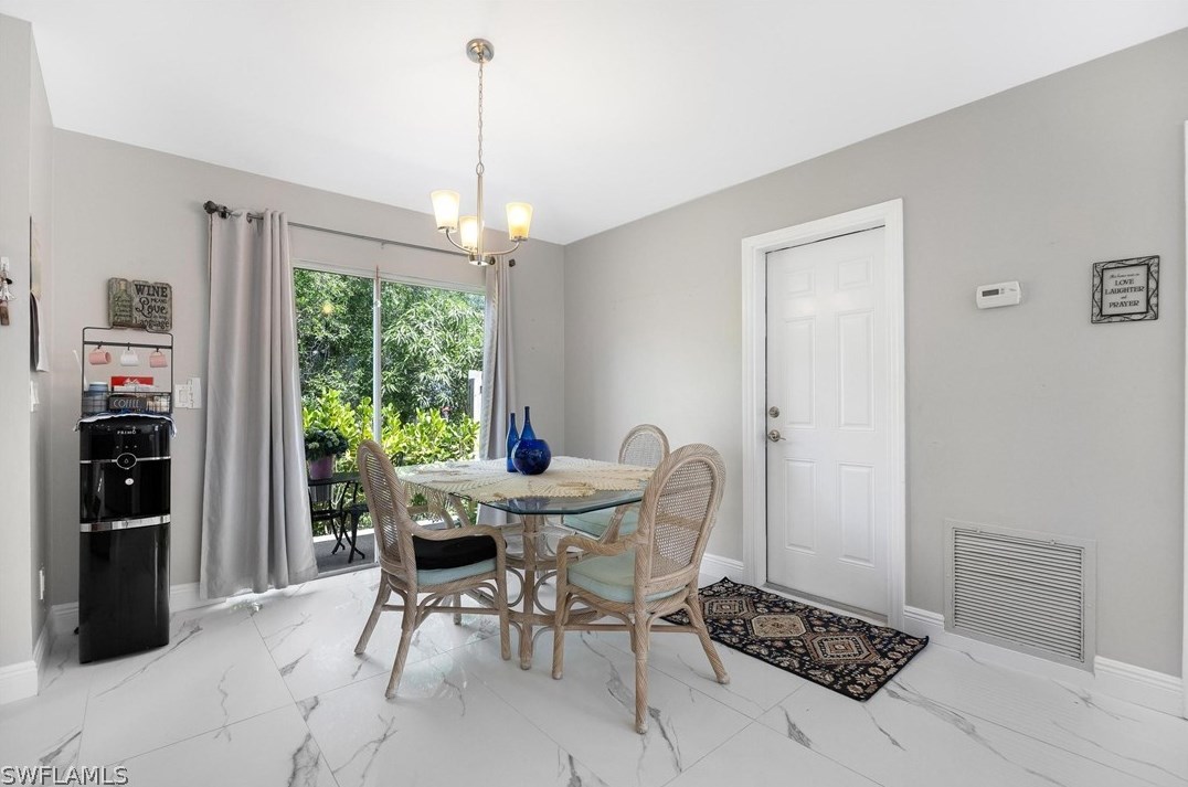 10017 Connecticut St, Bonita Springs FL  34135-4635 exterior