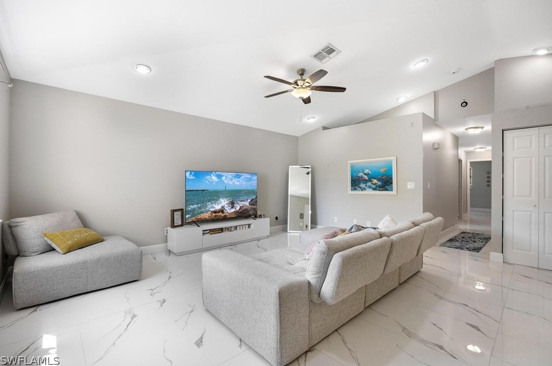 10017 Connecticut St, Bonita Springs FL  34135-4635 exterior