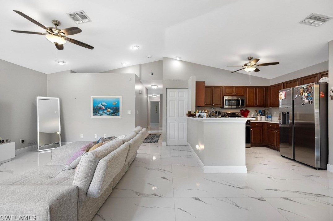 10017 Connecticut St, Bonita Springs FL  34135-4635 exterior