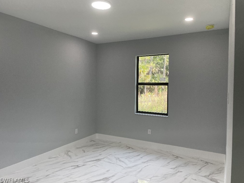 4868 16 Ave, Naples FL 34120-2239 exterior