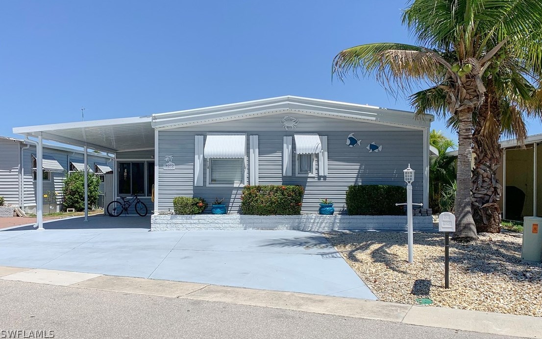 17585 Stevens Blvd, Fort Myers Beach FL  33931-7156 exterior