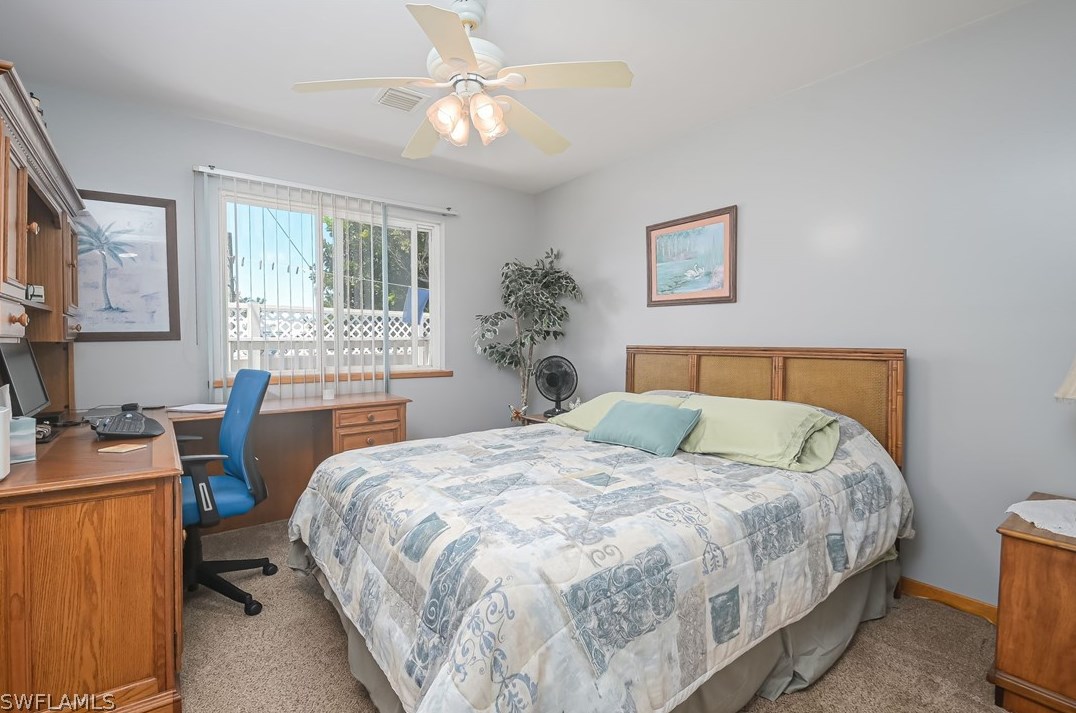 4828 Flamingo Dr, Saint James City FL  33956-2816 exterior