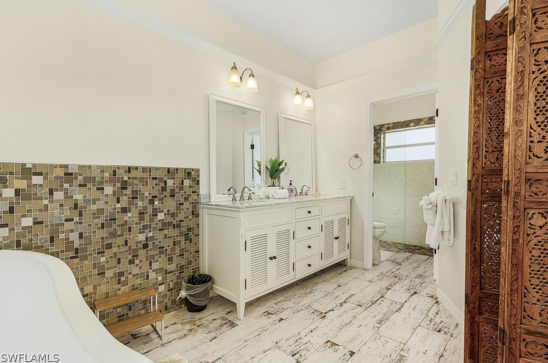 4006 25 Pl, Cape Coral FL  33914-5470 exterior