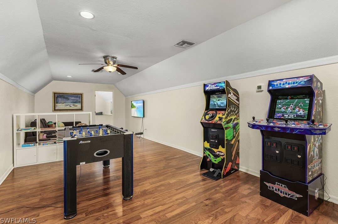 4006 25 Pl, Cape Coral FL  33914-5470 exterior