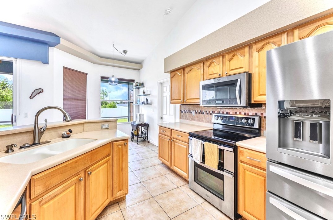 4113 20th St, Lehigh Acres FL  33976-3210 exterior