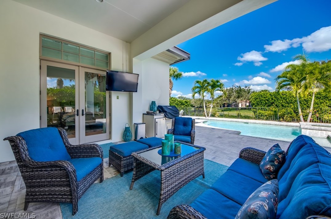 15710 Villoresi Way, Naples FL  34110-2714 exterior