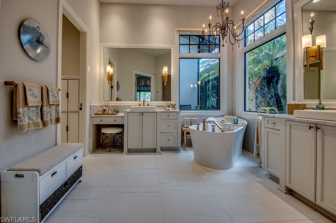 15710 Villoresi Way, Naples FL  34110-2714 exterior