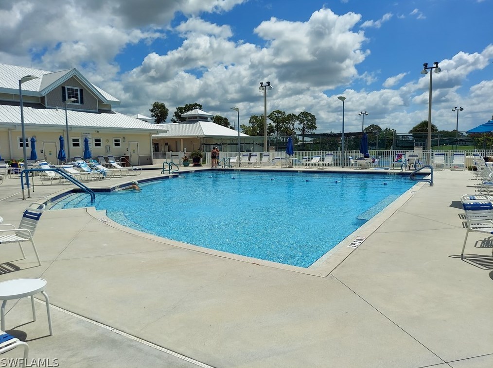 590 Boros Dr, Fort Myers FL  33903-2603 exterior