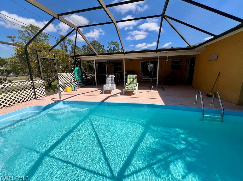 323 Edward Ave, Lehigh Acres FL 33936-0904 exterior