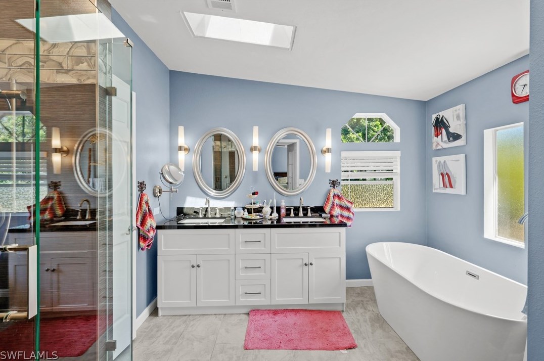 26192 Bonita Fairways Cir, Bonita Springs FL  34135-6555 exterior