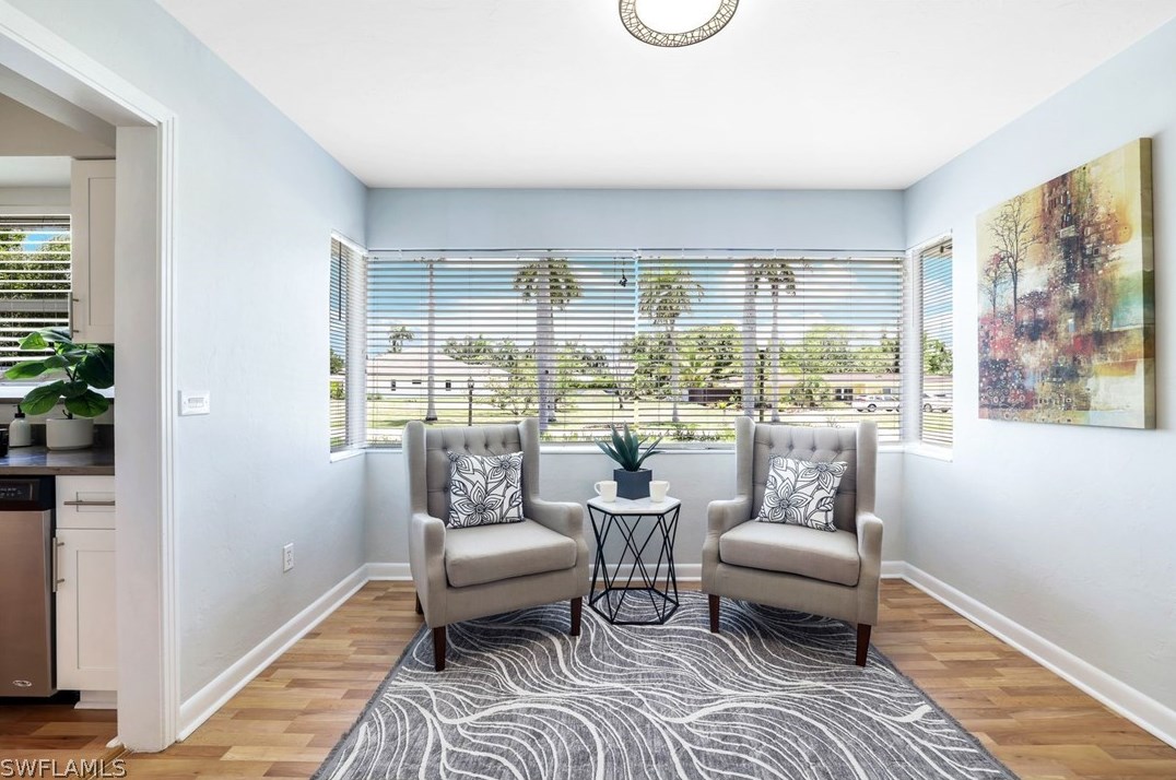 1281 Caloosa Dr, Fort Myers FL  33901-6715 exterior