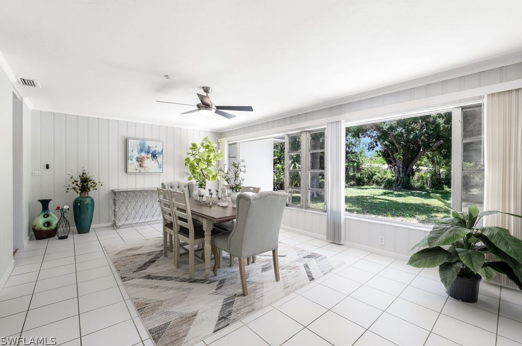 1281 Caloosa Dr, Fort Myers FL  33901-6715 exterior