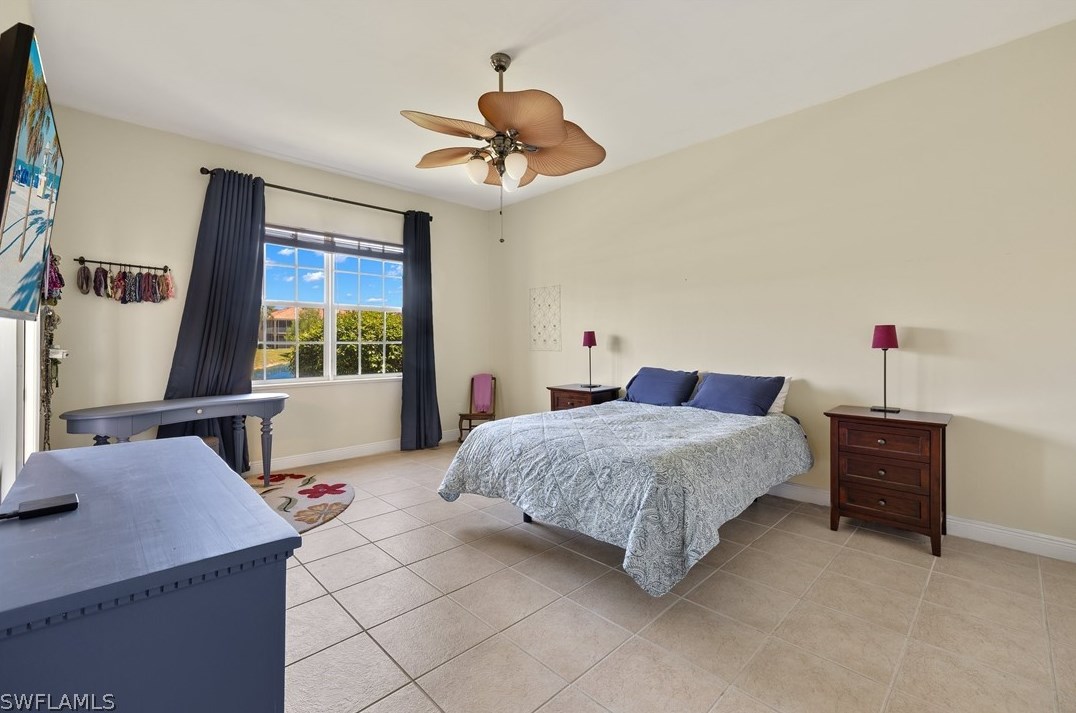 14051 Bently Cir, Fort Myers FL  33912-1991 exterior