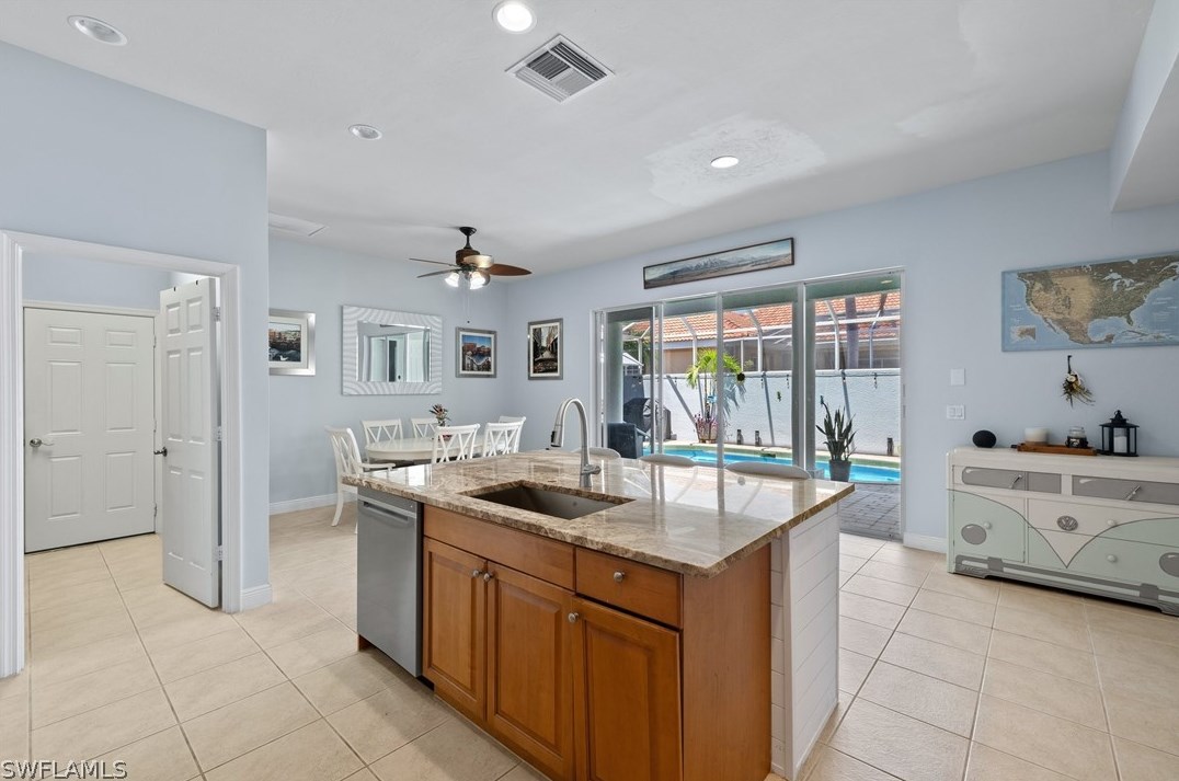 14051 Bently Cir, Fort Myers FL  33912-1991 exterior