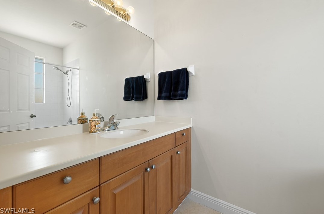 14051 Bently Cir, Fort Myers FL  33912-1991 exterior