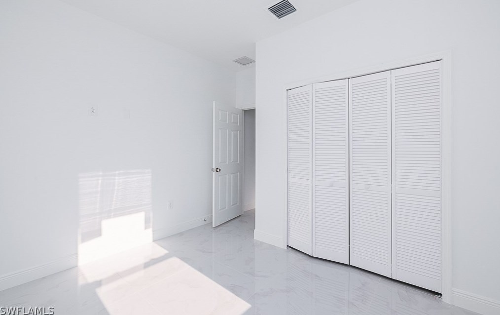 2616 45 St, Lehigh Acres FL 33976-4711 exterior