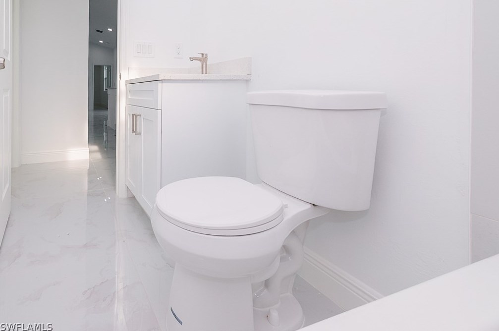 2616 45 St, Lehigh Acres FL 33976-4711 exterior