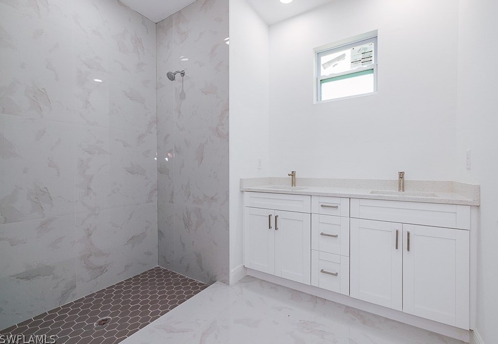 2616 45 St, Lehigh Acres FL 33976-4711 exterior