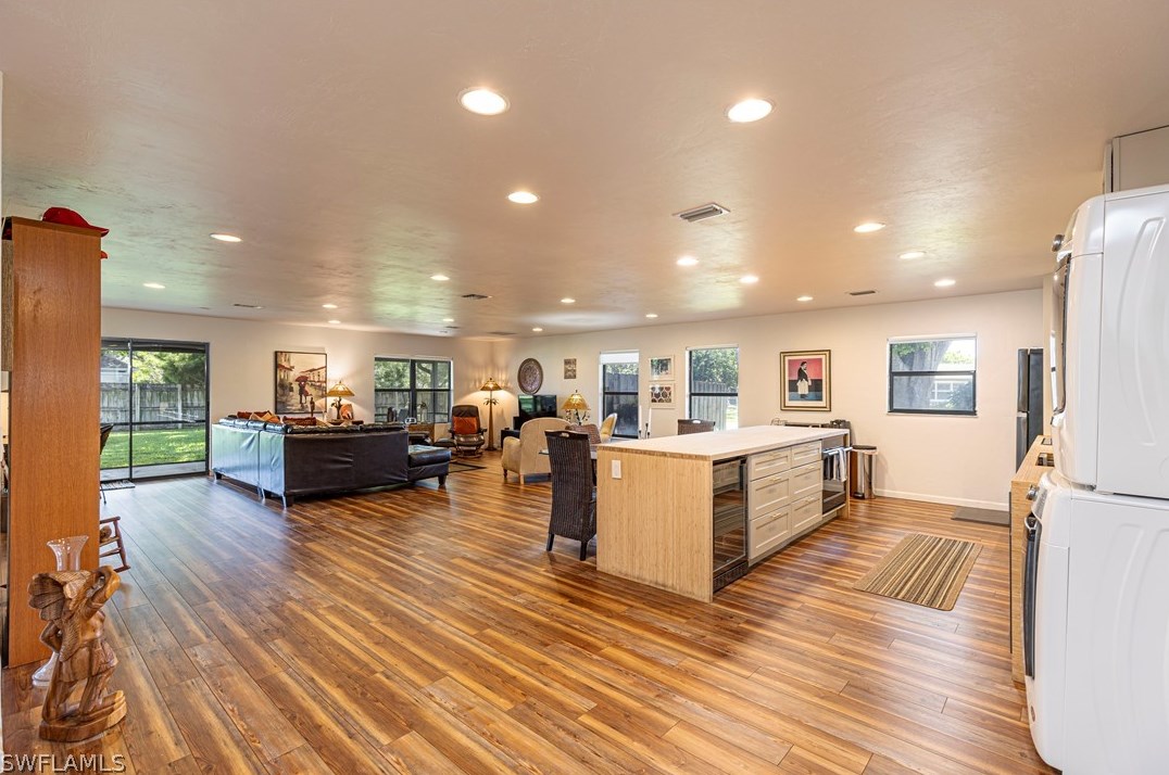 104 Johnnycake Dr, Naples FL 34110-1310 exterior