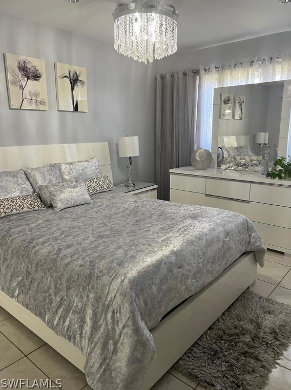 18 Hamlin Ct, Lehigh Acres FL 33936-7211 exterior